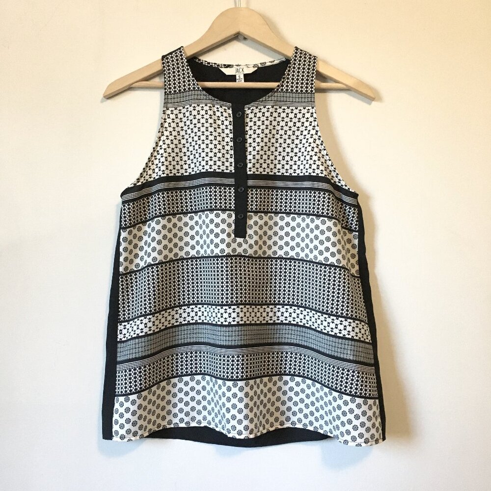 Jack by BB Dakota Black & White 1/3 Button Up A-Line Tank Small